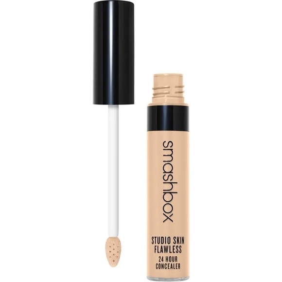 Smashbox Cosmetics Studio Skin Flawless Oil-Free 24 Hour Concealer - Picture 1 of 2